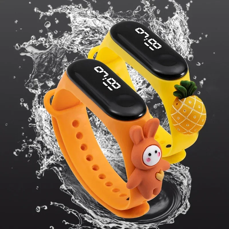 防水子供スマートタッチ Led 腕時計漫画小動物少年少女 L - Smartwatch Watches For Kid Girl のレビューと価格