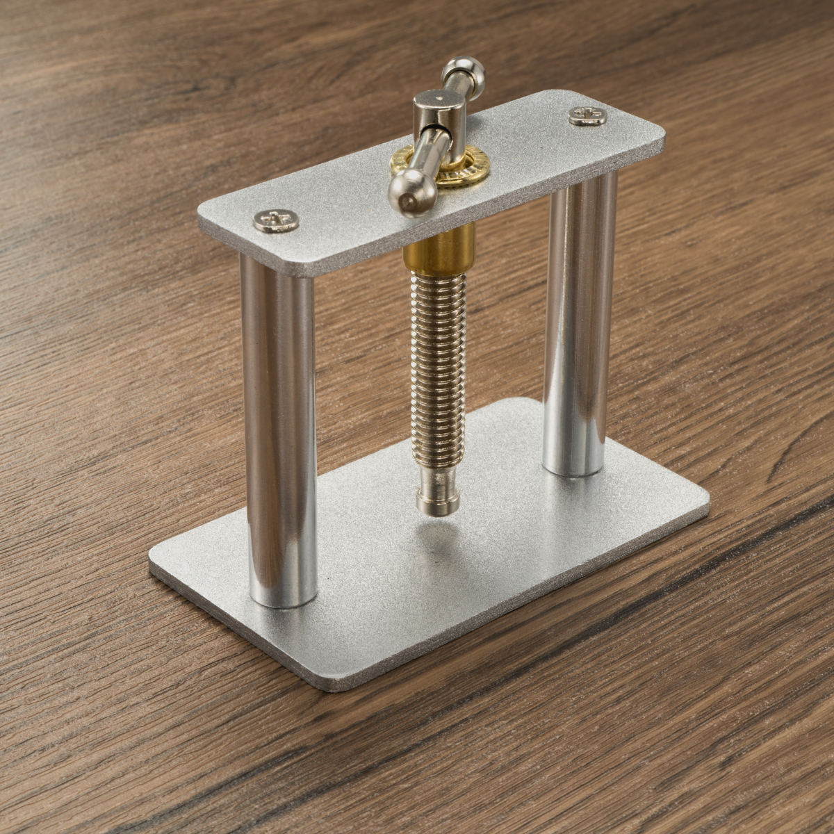 プロ用時計プレスセット、時計ケース閉鎖ツール＆フィッティング - Crystal Press Tool のレビューと価格